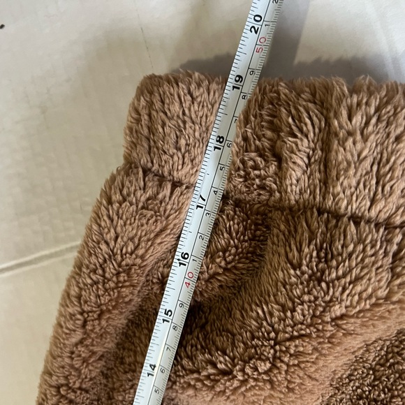 NWT  Calvin Klein Womens Faux Fur Teddy Jacket Size XS  Brown - Picture 8 of 10